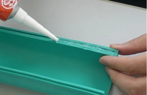 膠粘劑消泡劑應用場景圖